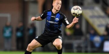 Με τα γκολ στο άδειο «Merkur Spiel-Arena»