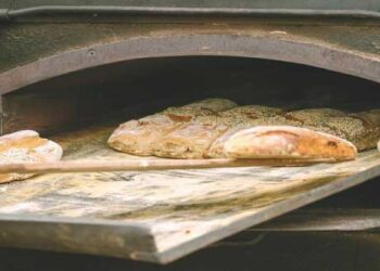 Υπάρχει επάρκεια σε αλεύρι και πρώτες ύλες διαβεβαιώνει το Σωματείο Αρτοποιών Πτολεμαΐδας