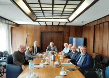 Αποκαταστάθηκε το καλό κλίμα μεταξύ Θεοδωρικάκου και Συντονιστών Αποκεντρωμένων Διοικήσεων “Ο Υπουργός δεν αμφισβήτησε ποτέ το θεσμό”, σύμφωνα με ανακοίνωση των Συντονιστών