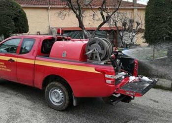 Συνεχίζονται με εντατικούς ρυθμούς οι απολυμάνσεις από τον Δήμο Καστοριάς – Με νέα έκκληση να μένουμε σπίτι και να μη κυκλοφορούμε ασκόπως