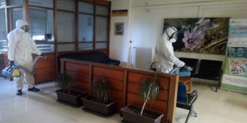 Γ. Τσιούμαρης: “Η απολύμανση ξεκίνησε –  Θα συνεχιστεί σε όλα τα κτίρια της ΠΕ Κοζάνης και της ΖΕΠ”