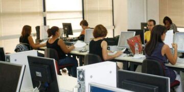 Κορωνοϊός: Δέκα κατεπείγοντα μέτρα από το ΥΠΕΣ