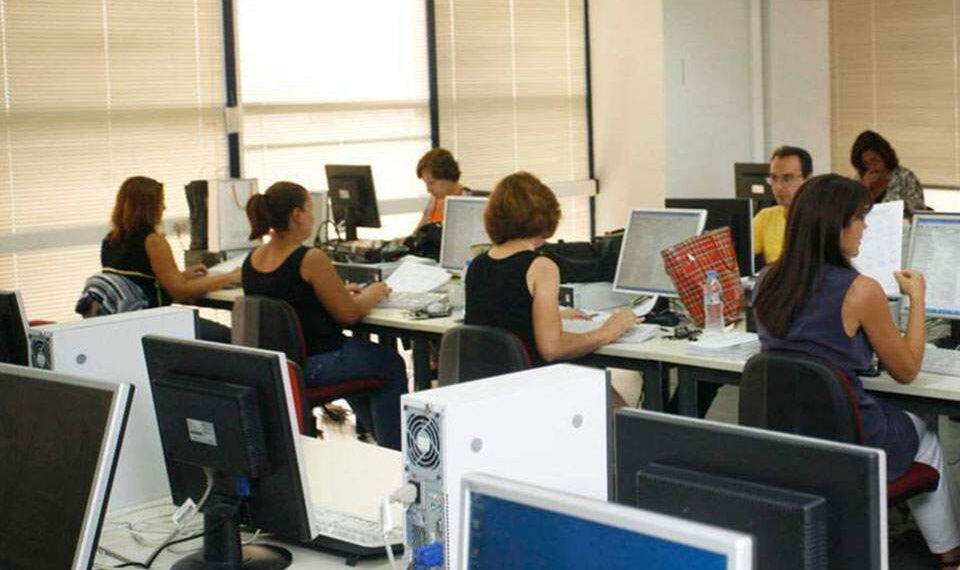 Κορωνοϊός: Δέκα κατεπείγοντα μέτρα από το ΥΠΕΣ