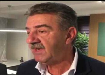 Ο δήμαρχος Γρεβενών και πρόεδρος της ΠΕΔ Γιώργος Δασταμανης βρέθηκε στον Έβρο – Τι είπε για την παρουσία του στα σύνορα και τη συγκινητική συμπαράσταση του κόσμου (Βίντεο)