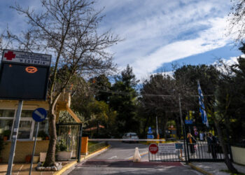 Κορωνοϊός: Πότε πρέπει να κάνει κάποιος το τεστ -Πού μπορεί να πάει, πόσο κοστίζει