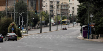 Γεωργιάδης για κορωνοϊό: Δεν πρόκειται να υπάρξει φέτος πασχαλινή έξοδος – Τι απάντησε η Υφ. Παιδείας για τα σχολεία