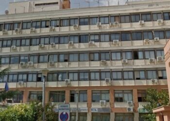 Κανονικά η λειτουργία των υπηρεσιών στο κτίριο της Π.Ε. Κοζάνης- Εκκενώθηκε χθες ο 4ος όροφος μετά από ύποπτο σύμπτωμα σε υπάλληλο- Απολύμανση στο κτίριο το Σαββατοκύριακο