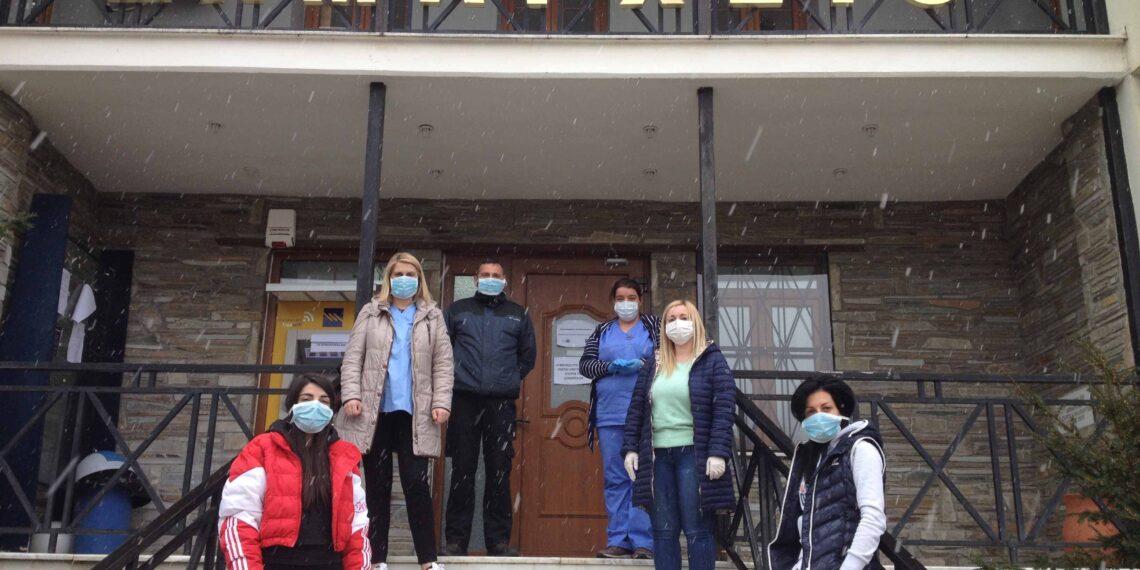 Πρέσπες: Μείνετε ΣΠΙΤΙ θα έρθουμε εμείς