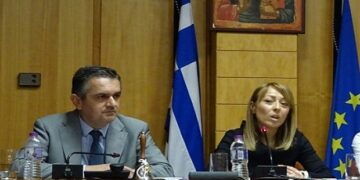 4.000 ολόσωμες στολές υψηλής προστασίας και 10.000 μάσκες ομόφωνα και δια περιφοράς από το περιφερειακό συμβούλιο για την ενίσχυση των Νοσοκομείων και του ΕΚΑΒ