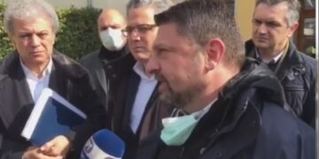 Χαρδαλιάς: Παράταση καραντίνας σε Δαμασκηνιά-Δραγασιά για μια εβδομάδα – Τι απάντησε για την Καστοριά και το ενδεχόμενο λήψης νέων μέτρων – Δηλώσεις και παρασκήνιο της σύσκεψης (VIDEO)