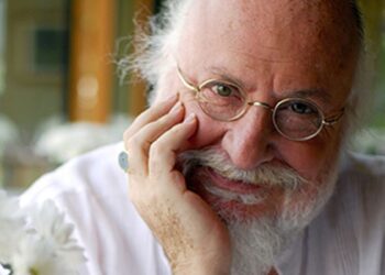 Στα σχέδια των ιμπεριαλιστών η διάλυση των πατρίδων.  Όπλο τους η κοπαδοποίηση (=μετατροπή σε αγέλες) των λαών.  Τα αποκρούομε με ομοψυχία και (κυρίως) με αποφασιστικότητα.  Πηγές έμπνευσής μας: Αίσωπος, Δ. Σολωμός, Δ. Σαββόπουλος. του παπαδάσκαλου Κωνσταντίνου Ι. Κώστα