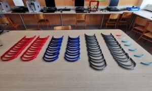 Περιφερειακή Διεύθυνση Εκπαίδευσης Δυτικής Μακεδονίας Η επιτυχημένη δράση κατασκευής προστατευτικών ασπίδων για τον κορονοϊό με τη χρήση 3D εκτυπωτή στην Περιφέρειά μας επεκτείνεται