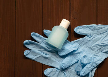 Αποστολή υγειονομικού υλικού από την ΠΟΣΕΑ σε 18 συλλόγους – μέλη του – Και στη “Σταγόνα Ελπίδας”