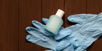 Αποστολή υγειονομικού υλικού από την ΠΟΣΕΑ σε 18 συλλόγους – μέλη του – Και στη “Σταγόνα Ελπίδας”