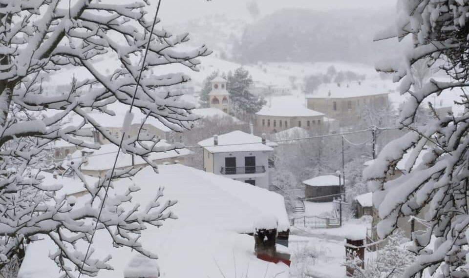 Νέες χιονοπτώσεις έπεσαν στη Βλάστη – Δείτε φωτογραφίες