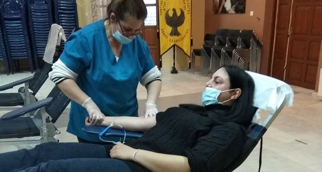 Μεγάλη προσφορά ζωής από τον Ελλήσποντο στην έκτακτη αιμοδοσία της “Σταγόνας Ελπίδας” με αισιόδοξα μηνύματα από νέους αιμοδότες (video)