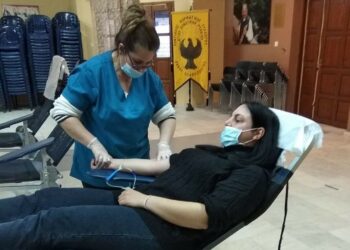 Μεγάλη προσφορά ζωής από τον Ελλήσποντο στην έκτακτη αιμοδοσία της “Σταγόνας Ελπίδας” με αισιόδοξα μηνύματα από νέους αιμοδότες (video)