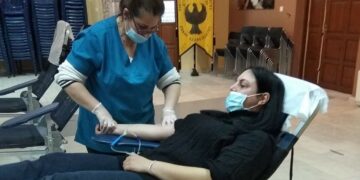 Μεγάλη προσφορά ζωής από τον Ελλήσποντο στην έκτακτη αιμοδοσία της “Σταγόνας Ελπίδας” με αισιόδοξα μηνύματα από νέους αιμοδότες (video)