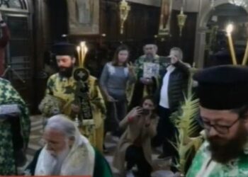 Κορωνοϊός: Πώς θα μπει «φρένο» μετά τις παραφωνίες σε εκκλησίες σε Κουκάκι-Κέρκυρα