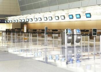 Κανένας έλεγχος στο αεροδρόμιο για τους 160 Έλληνες που επέστρεψαν από Κύπρο! – Αναμεσά τους και 30 από την ΠΕ Κοζάνης -Περιφέρεια και Ιατρικός Σύλλογος ζητούν ελέγχους