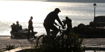 Απαγόρευση κυκλοφορίας: Αρχές Μαΐου ξεκινάει η σταδιακή άρση των μέτρων