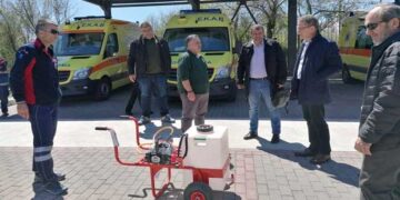 Κορωνοϊός: Έμπρακτη στήριξη του Δήμου Κοζάνης στο ΕΚΑΒ – Δωρεά μηχανήματος απολύμανσης