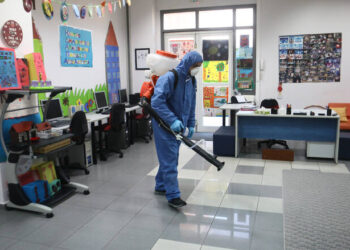 Τι θα γίνει με ΚΑΠΗ, βρεφονηπιακούς σταθμούς, γήπεδα και παιδικές χαρές