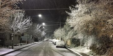 Το “e-ptolemeos.gr” στη νυχτερινή χιονισμένη Κοζάνη! Φωτογραφίες και VIDEO