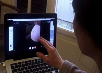 Μένουμε σπίτι, βγαίνουμε νικητές – Το νέο βίντεο της Πολιτικής Προστασίας με “άρωμα” Σαββόπουλου και πρωταγωνιστές τους ήρωες δίπλα μας…