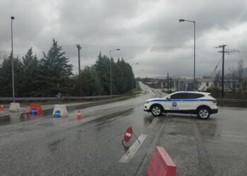 Πρώτη μέρα καραντίνας στη Μεσοποταμία- Εκατοντάδες ερωτήματα από πολίτες και επιχειρήσεις- Λίστα προς την Πολιτική Προστασία ώστε να διευκρινιστούν απαγορεύσεις και εξαιρέσεις- Μεγάλο θέμα η φροντίδα των ηλικιωμένων και των ευπαθών ομάδων