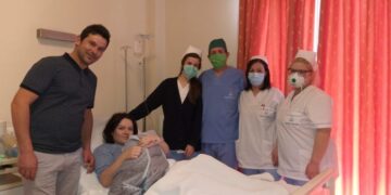 Μεσοποταμία Καστοριάς: Ευχάριστα νέα εν μέσω καραντίνας με τη γέννηση ενός παιδιού την Μ. Πέμπτη(φωτο)