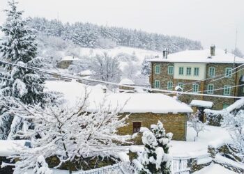 Ανοιξιάτικο χιόνι στο Νυμφαίο και εικόνες σαν καρτ ποστάλ!