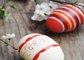 Πάσχα στο σπίτι: 25 tips για να βάψετε τα πιο πρωτότυπα πασχαλινά αβγά (ΒΙΝΤΕΟ)