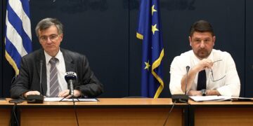 Η κλινική «Κασταλία» η δεύτερη δομή με κρούσματα – Τσιόδρας: Ανεύθυνες συμπεριφορές