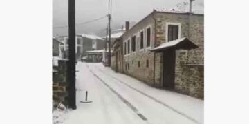 Χιονόπτωση στη Βλάστη – Δείτε live εικόνα