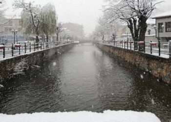 Πανέμορφα χιονισμένα τοπία από το Νομό Φλώρινας