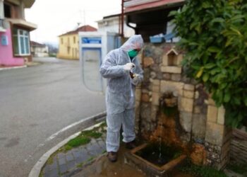 Έλεγχοι πόσιμου νερού στη Μεσοποταμία από τη ΔΕΥΑΚ – Διαρκής φροντίδα του Δήμου Καστοριάς για τη διασφάλιση της δημόσιας υγείας