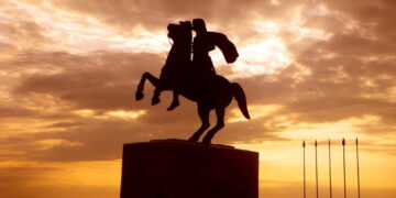 Ο «Ισκαντέρ» Μέγας Αλέξανδρος και η μπάλα στις εσχατιές της Ασίας