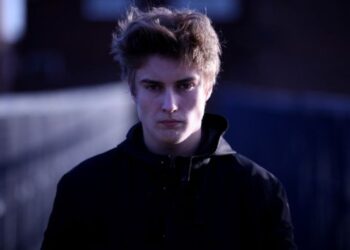 Η Μουσική Γωνιά του Μίλτου Ηλιάδη στο e-ptolemeos.gr – Sam Fender – Back To Black (Amy Winehouse cover / BBC Radio 1 Live Lounge)