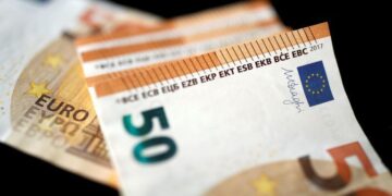 Καταργείται το πρόγραμμα voucher – Οι επιστήμονες θα λάβουν την ενίσχυση των 600 ευρώ