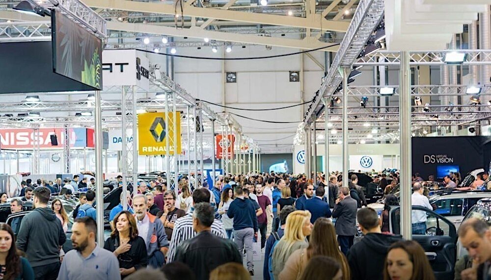 Ελλάδα: «Συρρέουν» στις εκθέσεις για την αγορά καινούργιου αυτοκινήτου