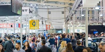 Ελλάδα: «Συρρέουν» στις εκθέσεις για την αγορά καινούργιου αυτοκινήτου