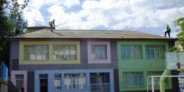 Αντικατάσταση της σκεπής του 3ου Νηπιαγωγείου από το Δήμο Καστοριάς Δυναμικές παρεμβάσεις σε όλα τα μέτωπα