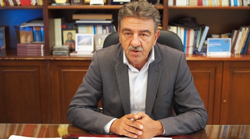 Γ. Δασταμάνης, δήμαρχος Γρεβενών: “Δεν θα δεχτούμε ούτε έναν πρόσφυγα παραπάνω»