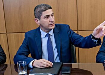 Λευτέρης Αυγενάκης: Το Μητρώο δεν κλείνει για κανέναν και για καμία ημερομηνία