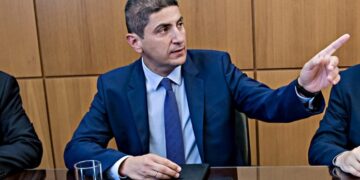 Λευτέρης Αυγενάκης: Το Μητρώο δεν κλείνει για κανέναν και για καμία ημερομηνία