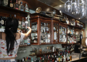 Ενημέρωση από τον Δήμο Φλώρινας για τις προϋποθέσεις λειτουργίας καταστημάτων υγειονομικού ενδιαφέροντος