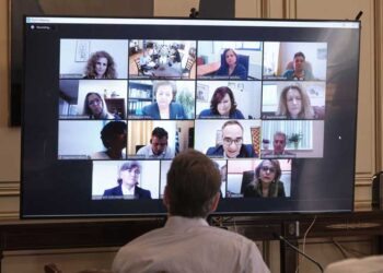 Τι είπε στον Πρωθυπουργό η Δ/νουσα Νοσηλευτικής Υπηρεσίας του Μποδοσάκειου – Πόσα περιστατικά νοσηλεύτηκαν – Τα “ευχαριστώ” -VIDEO