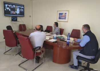 Τηλεδιάσκεψη Κασαπίδη με τους Διοικητές των Νοσοκομείων- Στόχος η αξιοποίηση 45εκ. ευρώ από ευρωπαϊκά κονδύλια- Πρόταση της Περιφέρειας για χρηματοδότηση μισθοδοσίας επικουρικών γιατρών για 2 χρόνια