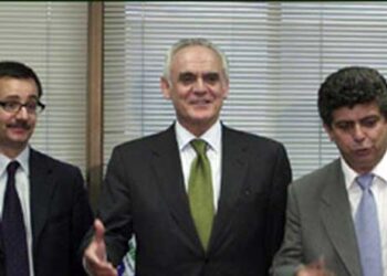 2000: Όταν ο Τσοχατζόπουλος έφερνε στην Ελλάδα το ΦΥΣΙΚΟ ΑΕΡΙΟ για την παραγωγή ηλεκτρικής ενέργειας –	Γράφει ο Αντώνης Πουγαρίδης